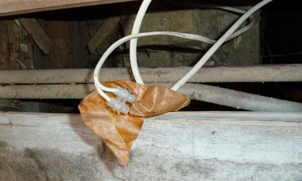 Kroonsteentjes Gebruik van tweelingsnoer en kroonsteentjes