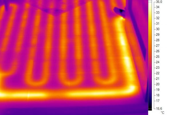 Luchtbel in vloerverwarming